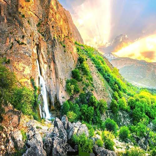 آبشار شاهندشت